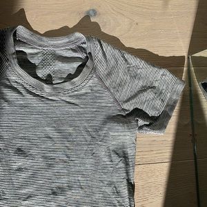 Swiftly Tech Short-Sleeve